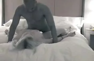 XXX Nga trong mông, hàng xóm mới