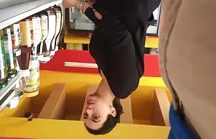 XXX Con đã lấy hết quần áo và cô ta nga lớn ở cả hai lỗ