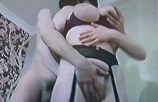 XXX Con trai nhỏ nga chay