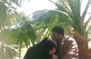 XXX Hai già đập cháu gái trẻ