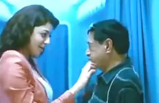 XXX 18 tuổi gà trong miệng