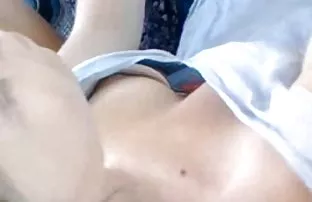 XXX Busty đánh vào mông dai dẳng bạn trai