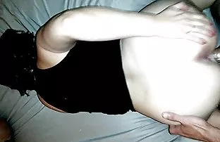 XXX Trong lỗ đít trẻ da đen và tinh trong cô