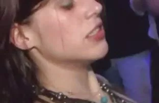 XXX Nga tham gia vào một đam mê quái sau trà trong nhà bếp