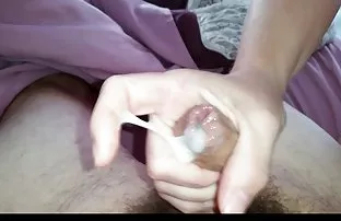 XXX Cậu bé lớn có vui vẻ với ba núm vú